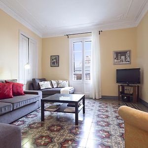 Appartement à 3 Chambres à Coucher